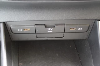 Hyundai i20 Hyundai i20 1.0 T-GDI Premium Cam/Clima/Carplay/Navi/Led/Winter. 