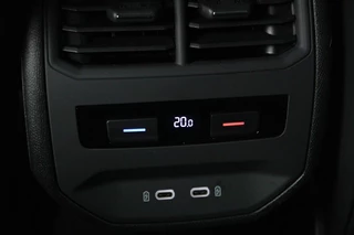 CUPRA Leon CUPRA Leon 1.4 e-Hybrid VZ Performance | Panoramadak | Stoel & stuurverwarming | Carplay | Camera | Adaptive cruise | Keyless | Navigatie | PHEV - afbeelding nr 35