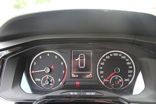 Volkswagen Polo Volkswagen Polo 1.0 Comfort line Carplay/Airco/Pdc 2x/Cruise/15
