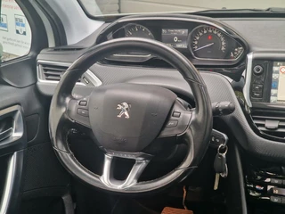 Peugeot 2008 Peugeot 2008 1.2 PureTech Allure|automaat|Pano|Trekhaak|Parelmoer|Cruise|Carplay| - afbeelding nr 18