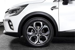 Renault Captur Renault Captur 1.3 TCe 140 PK Intens - Automaat | Cruise | PDC | 360 Camera | App. Connect | ECC | Multi-Sense | LM 18