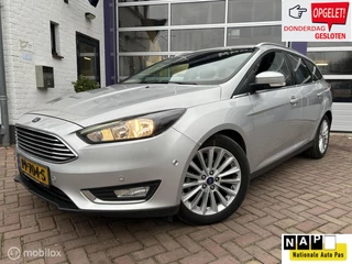 Ford Focus Wagon 1.5 TDCI Titanium * AUTOMAAT * NAVIGATIE *