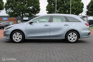 Kia Ceed Sportswagon Kia Ceed Sportswagon 1.5 T-GDi 160 PK DynamicLine, Trekhaak, Clima, Navi, App connect, Pdc + Camera - afbeelding nr 3