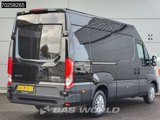 Iveco Daily Iveco Daily 35S21 210PK 3.0L Automaat 2025 model L2H2 ACC LED CarPlay Velgen Camera 12m3 Airco - afbeelding nr 2