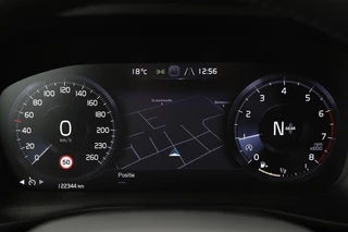Volvo XC40 Volvo XC40 1.5 T3 Momentum Pro | Leder | Stoelverwarming |  Camera | Navigatie | PDC | Full LED | Climate control - afbeelding nr 24