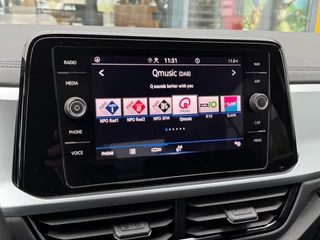 Volkswagen T-Roc Volkswagen T-Roc 1.0 TSI Life Business - Navi/Apple-Android - afbeelding nr 18