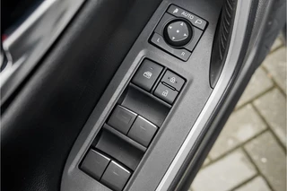 Toyota RAV4 Leder Camera Trekhaak 19