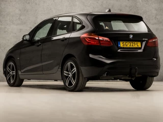 BMW 2 Serie Automaat (NAVIGATIE, CLIMATE, PARKEERSENSOREN, LED KOPLAMPEN, SPORTSTOELEN, CRUISE, TREKHAAK, ELEK ACHTERKLEP, NIEUWSTAAT) - afbeelding nr 3