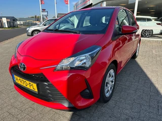 Toyota Yaris - 415198468-0