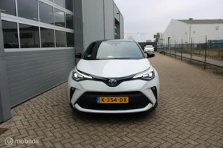 Toyota C-HR Toyota C-HR 1.8 Hybrid First Edition | 1e Eigenaar | Jbl Sound | Navi | Full Led | Stoelverwarming. - afbeelding nr 10