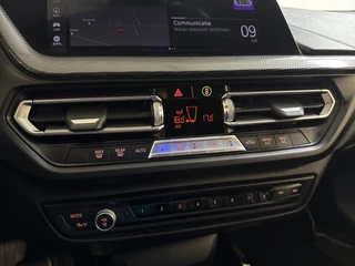 BMW 1 Serie BMW 1 Serie 118IA 140PK HIGH EXECUTIVE SPORT/NAVI/LED/CARPLAY - afbeelding nr 25