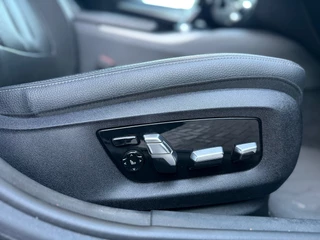 BMW 5 Serie BMW 5-serie M550i xDrive M-Pakket|Pano|Softclose|B&W|Alcantara|360|Leder - afbeelding nr 31