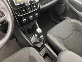 Renault Clio Renault Clio Estate 1.5 dCi Ecoleader Zen *NAVI-FULLMAP | COMFORT-SEATS | AIRCO | CRUISE | TOWBAR* - afbeelding nr 14