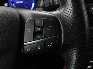 Ford Focus Ford Focus 1.5 EcoBoost ST Line X | Camera | Carplay | Trekhaak | Full LED | Navigatie | Keyless | Digital Cockpit | Climate control | Parkeerhulp | Cruise control - afbeelding nr 17