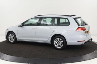 Volkswagen Golf Volkswagen Golf 1.0 TSI Comfortline | Trekhaak | Stoelverwarming |  Massage | Climate control | PDC | Cruise control - afbeelding nr 2