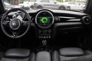 MINI Cooper MINI Cooper Mini 1.5 60 Years Edition / Panoramadak / Head-up / Leder / Harman Kardon / 17'' / Navigatie / DAB / Cruise Control - afbeelding nr 2