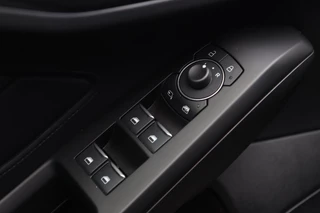 Ford Focus Ford Focus Wagon 1.0 EcoBoost Hybrid ST Line / KEYLESS / CAMERA / STUUR+STOELVERW - afbeelding nr 26