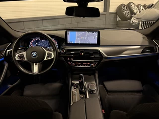 BMW 5 Serie HEAD-UP/LASER/ACC/TREKHAAK/360CAMERA/ALCANTARA/KEYLESS/SHADOW-LINE/DRIVING ASS PRO/SFEER/STUUR+STOELVERWARMING/LIVE COCKPIT/M-AERODYNAMIC/SOPHISTOGRAU/VOLLEDIG BMW DEALER HISTORIE - afbeelding nr 14