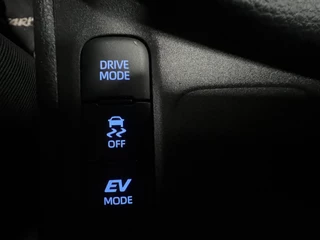 Toyota Yaris Toyota Yaris 1.5 Hybrid Dynamic| Keyless | Cam | Cruise | - afbeelding nr 16