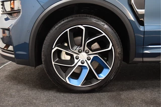 Lynk & Co 01 | 360 Camera | 7.4 kWh boordlader | Donkere hemel | S/K-panodak | Adapt. Cruise | Memory | Elek. klep | LM 20