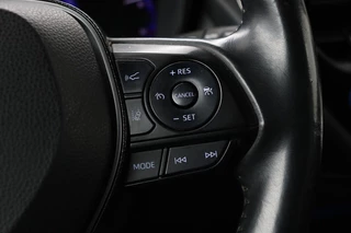 Toyota Corolla Toyota Corolla 2.0 Hybrid Premium | Leder | Head-Up |  Stoelverwarming | Trekhaak | Adaptive cruise | Matrix LED | Carplay | Keyless | Camera - afbeelding nr 18