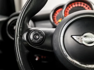 MINI Cooper Automaat (PANORAMADAK, 5 DEURS, GROOT NAVI, STOELVERWARMING, LEDER, SPORTSTOELEN, GETINT GLAS, NIEUWE APK, CRUISE, NIEUWSTAAT) - afbeelding nr 19