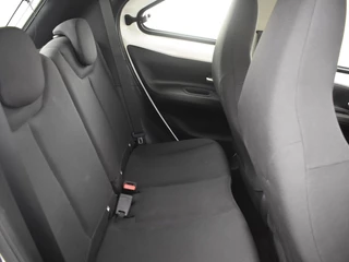Toyota Aygo Toyota Aygo X 1.0 VVT-i S-CVT Play Automaat | Camera - afbeelding nr 18