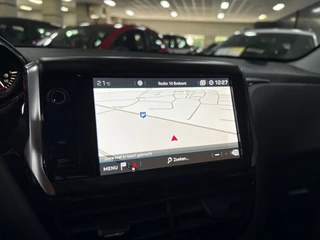 Peugeot 208 Peugeot 208 1.2 Navigatie DAB Airco Cruise PDC - afbeelding nr 3