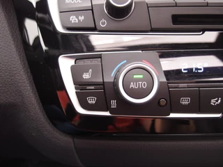 BMW 3 Serie BMW 3 Serie Touring 320i High Executive AUTOMAAT / M-SPORT / LCI / VIRTUAL / CAMERA / PANORAMADAK / FULL LED / LEDER / STOELVERW / NL-AUTO / 1STE EIG - afbeelding nr 16