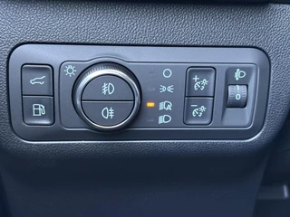 Ford Kuga Ford Kuga 2.5 PHEV ST-Line X 225pk | Driver Assistance Pack | Winterpack | Wegklapbare Trekhaak | Verlengde fabrieksgarantie tot 03-2028 - afbeelding nr 21