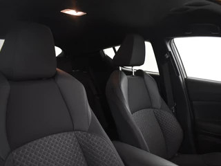 Toyota C-HR Toyota C-HR 1.8 Hybrid Bi Tone | Stuur & Stoelverwarming | PDC V + A | - afbeelding nr 3