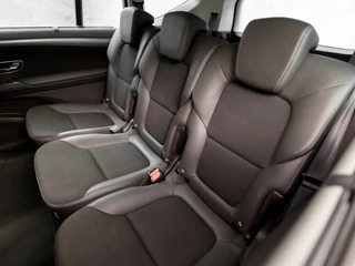 Renault Espace 161Pk Automaat (SCHUIFDAK, GROOT NAVI, STOELVERWARMING, LEDER, CAMERA, SPORTSTOELEN, GETINT GLAS, LED KOPLAMPEN, DIGITAL COCKPIT, NIEUWE APK, NIEUWSTAAT) - afbeelding nr 15