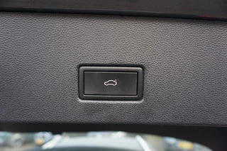 Volkswagen T-Roc VOLKSWAGEN T-Roc 1.5 TSI 150pk 7-DSG Style Carplay Camera El.achterklep - afbeelding nr 8