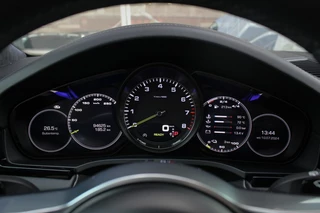 Porsche Cayenne Porsche Cayenne 3.0 E-Hybrid | Sport Chrono | Pano | HUD | Origineel NL Auto! - afbeelding nr 34