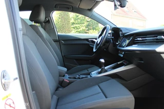 Audi A3 Audi A3 Sportback 30 TFSI S edition VIRTUAL DASHBOARD APPLE CARPLAY - afbeelding nr 18
