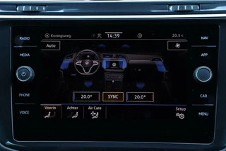 Volkswagen Tiguan Volkswagen Tiguan 1.5 TSI / 2x R-Line / Virtual Cockpit / Camera / Matrix LED / Trekhaak / 20