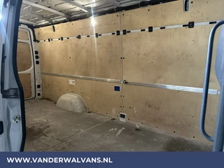 Mercedes-Benz Sprinter Mercedes-Benz Sprinter 317 CDI 170pk L3H2 Euro6 Airco | Camera | Apple Carplay | Android Auto | 2800kg Trekhaak Cruisecontrol, Bijrijdersbank - afbeelding nr 10