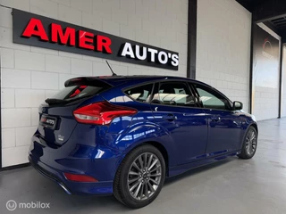 Ford Focus Ford Focus ST-Line/1e eign./Dealer onderhouden/Unieke Kleur! - afbeelding nr 4