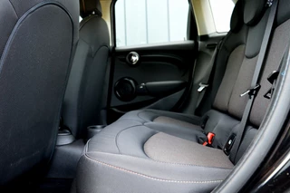 MINI Cooper Rijklaarprijs-Garantie Navigatie Led Airco 1e Eigenaar - afbeelding nr 3