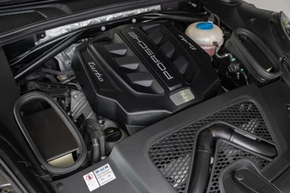 Porsche Macan Porsche Macan 3.6 Turbo|SportDesign|Keyless|CarPlay|BOSE|Carbon|Standkachel|Facelift|Dealer Onderhouden - afbeelding nr 45