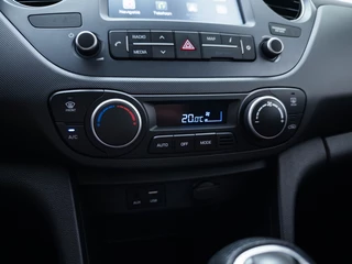 Hyundai i10 Hyundai i10 1.0i Go! - Navigatie - Climate control - afbeelding nr 37