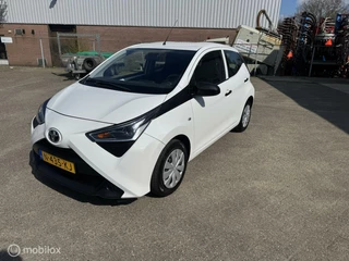 Toyota Aygo Toyota Aygo 1.0 VVT-i x-fun Airco - afbeelding nr 2