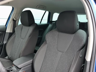 Škoda Octavia Skoda Octavia Combi 1.0 TSI clima ACC LED PDC CarPlay 17 inch - afbeelding nr 5