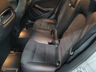 Mercedes-Benz A-Klasse Mercedes A-klasse A180 automaat, Business Solution AMG, Pano - afbeelding nr 22