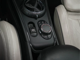 MINI Countryman MINI Countryman Mini 2.0 Cooper S E ALL4 Chili Aut. *PANO | HARMAN-KARDON | LEDER | LED | NAVI | HEAD-UP | 19