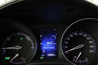 Toyota C-HR Toyota C-HR 1.8 Hybrid Dynamic | Stoel & stuurverwarming |  Adaptive cruise | Camera | Navigatie | Climate control | Keyless - afbeelding nr 28