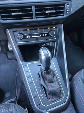 Volkswagen Polo Volkswagen Polo 2.0 TSI GTI CLIMA VIRTUAL DSG PANO BRESCIA - afbeelding nr 27