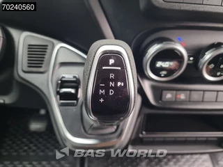 Iveco Daily Iveco Daily 35C18 180PK Automaat Dubbellucht L2H2 ACC Navi Camera 12m3 Airco - afbeelding nr 17