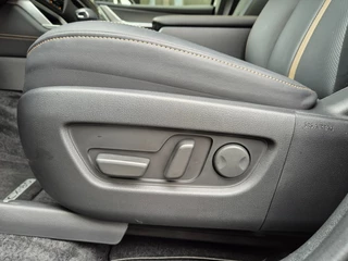 Mazda CX-80 Mazda CX-80 E- SKYACTIV- G PHEV 327 8AT HOMURA PLUS 6P / CAPTAIN SEAT PACK - afbeelding nr 8