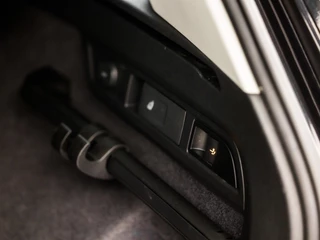 Škoda Kodiaq Škoda Kodiaq 1.4 TSI ACT Sport 150Pk Automaat (PANORAMADAK, APPLE CARPLAY, GROOT NAVI, 360 CAMERA, MEMORY SEATS, LEDER, STOELVERWARMING, GETINT GLAS, ELEK ACHTERKLEP, NIEUWE APK, NIEUWSTAAT) - afbeelding nr 41